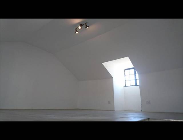 2 BEDROOM PROPERTY TO RENT IN WOODSTOCK